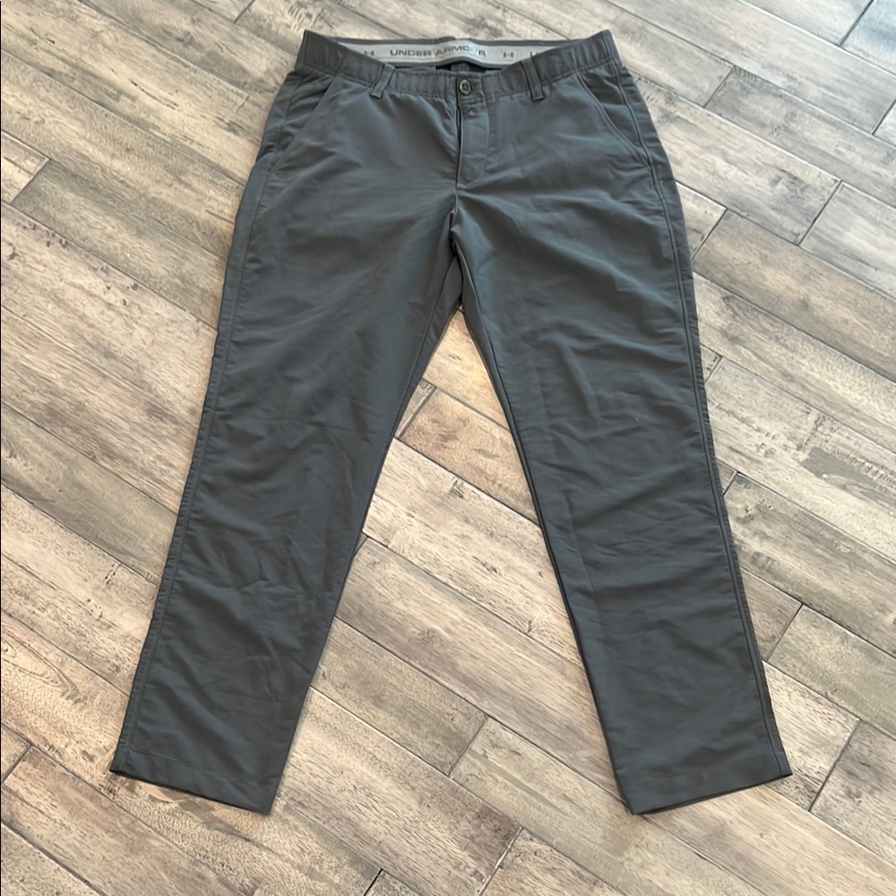 Under Armour Gray Chinos Comfortable Fit
